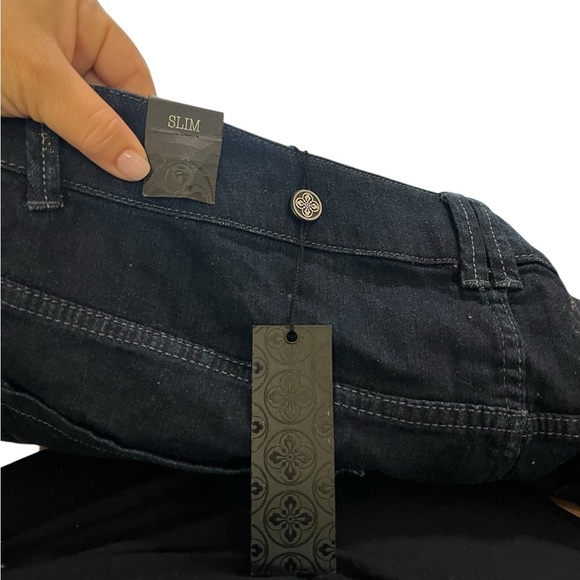 Lane Bryant Slimming Stretch Dark Wash Jeans, Size 28 Average, NEW WITH TAGS! - Picture 3 of 5